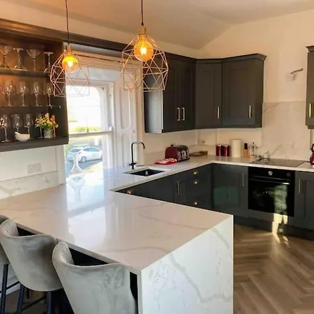 Stanley Place Apartment Na Clocha Liatha